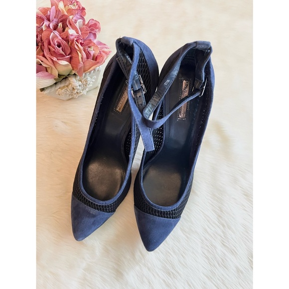 BCBG Cynthia Dress Pumps - Picture 2 of 5